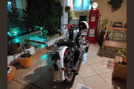 Casa à venda com 180m², 3 quartos e 2 vagas