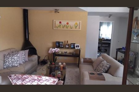 Casa à venda com 3 quartos, 180m² em Residencial Dois (Tambore), Santana de Parnaíba