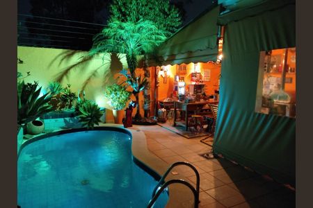 Casa à venda com 180m², 3 quartos e 2 vagas