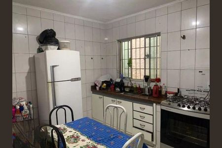 Casa à venda com 2 quartos, 130m² em Vila Boa Vista, Santo André