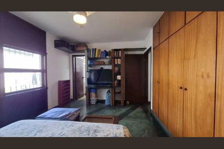 Casa à venda com 3 quartos, 240m² em Instituto de Previdencia, São Paulo