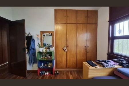 Casa à venda com 3 quartos, 240m² em Instituto de Previdencia, São Paulo
