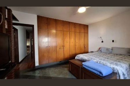 Casa à venda com 3 quartos, 240m² em Instituto de Previdencia, São Paulo