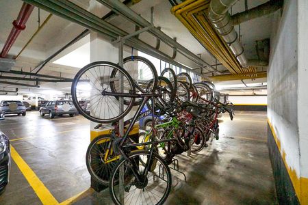 Apartamento à venda com 119m², 2 quartos e 1 vaga Apartamento à venda com 119m², 2 quartos e 1 vagaBicicletário