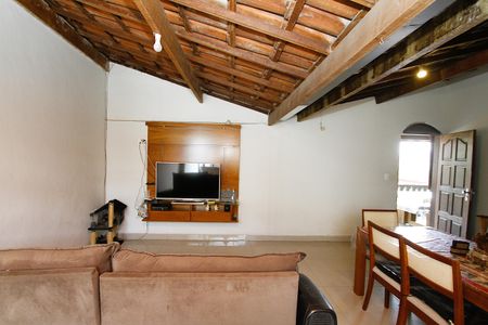Casa à venda com 360m², 4 quartos e 4 vagasSala 2