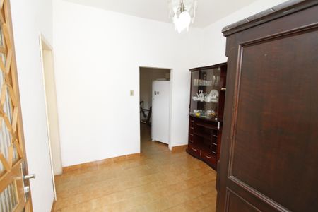 Casa à venda com 360m², 4 quartos e 4 vagasSala 3 CASA 3