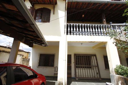 Casa à venda com 360m², 4 quartos e 4 vagasGaragem