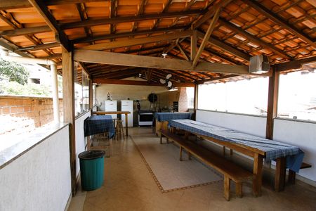 Casa à venda com 360m², 4 quartos e 4 vagasTerraço