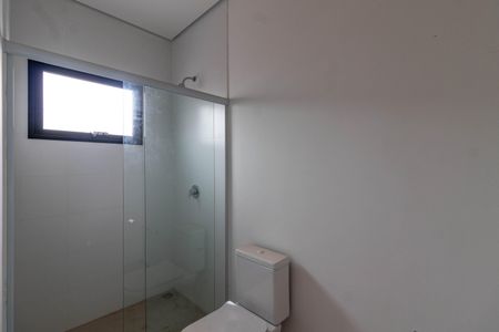 Casa à venda com 190m², 4 quartos e 2 vagasBanheiro da Suíte 2