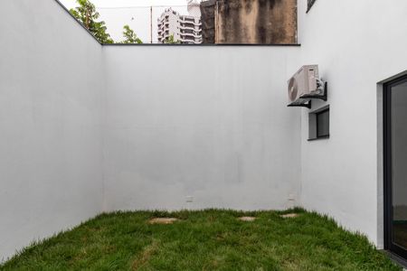 Casa à venda com 190m², 4 quartos e 2 vagasQuintal