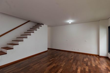 Sala de casa à venda com 4 quartos, 190m² em Vila Ipojuca, São Paulo