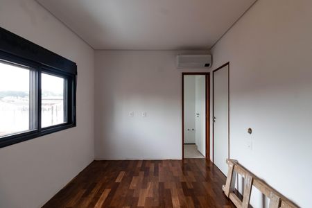 Casa à venda com 190m², 4 quartos e 2 vagasSuíte 2