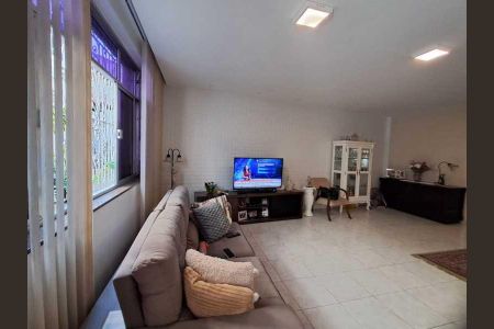 Casa à venda com 3 quartos, 155m² em Catete, Rio de Janeiro