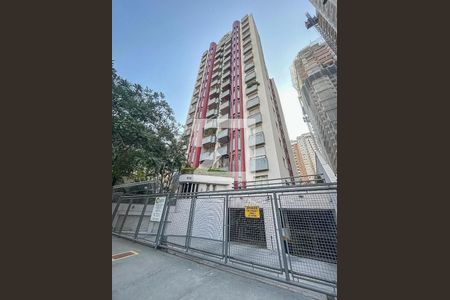 Apartamento à venda com 84m², 3 quartos e 2 vagasFachada
