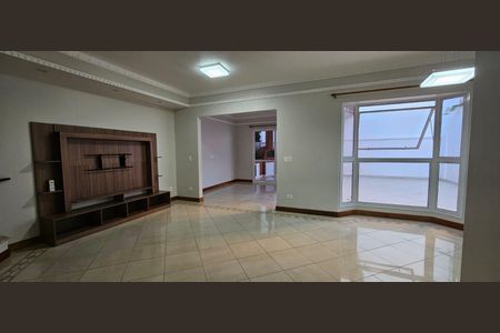 Casa para alugar com 3 quartos, 160m² em Tamboré, Santana de Parnaíba