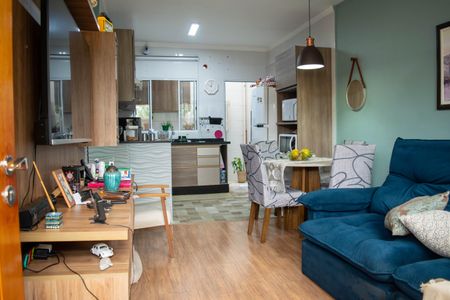 Apartamento à venda com 50m², 2 quartos e 1 vaga Apartamento à venda com 50m², 2 quartos e 1 vagaSala e Cozinha