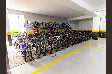Apartamento para alugar com 78m², 2 quartos e 1 vagaÁrea comum - Bicicletário