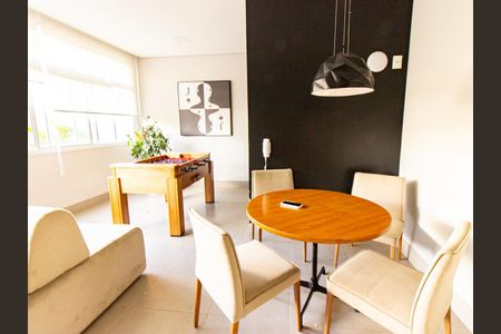 Apartamento para alugar com 78m², 2 quartos e 1 vagaÁrea comum - Salão de jogos