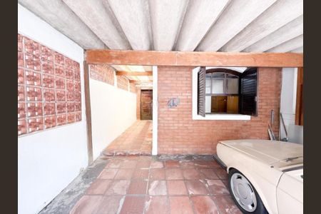 Casa à venda com 142m², 2 quartos e 2 vagas