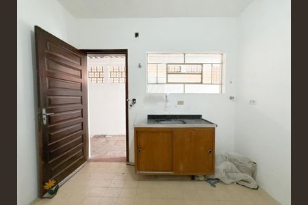 Casa à venda com 2 quartos, 142m² em Jardim Pedreira, São Paulo