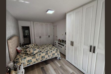 Apartamento à venda com 4 quartos, 280m² em Icaraí, Niterói