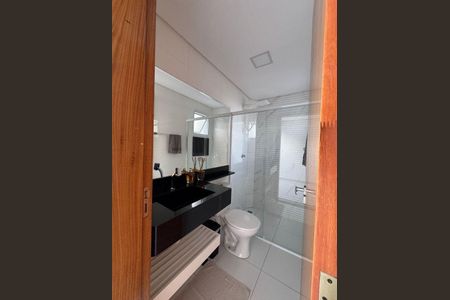 Casa à venda com 3 quartos, 130m² em Jardim Utinga, Santo André