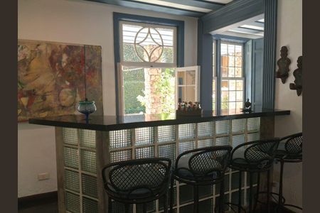 Casa à venda com 4 quartos, 600m² em Alphaville Residencial Dois, Barueri