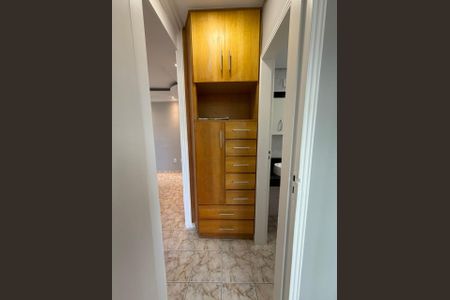Apartamento à venda com 2 quartos, 44m² em Alvorada, Contagem