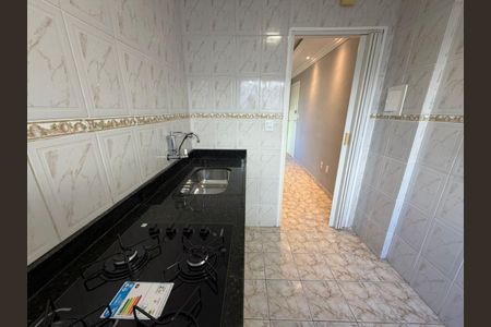 Apartamento à venda com 2 quartos, 44m² em Alvorada, Contagem