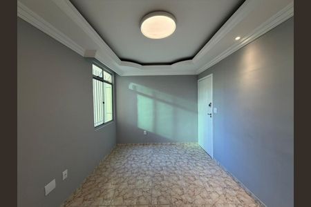 Apartamento à venda com 2 quartos, 44m² em Alvorada, Contagem