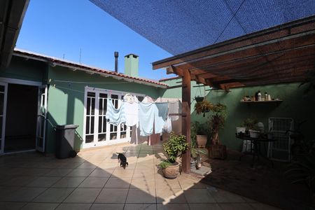 Casa para alugar com 200m², 3 quartos e 2 vagasÁrea externa