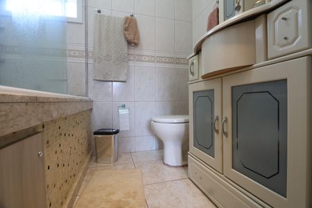 Casa para alugar com 200m², 3 quartos e 2 vagasBanheiro suíte