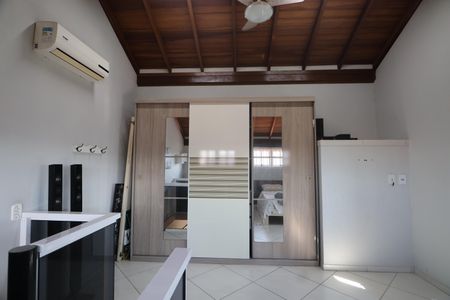 Casa para alugar com 200m², 3 quartos e 2 vagasQuarto/sótão