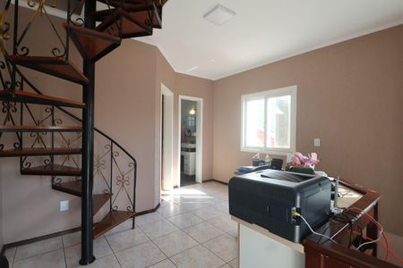 Casa para alugar com 200m², 3 quartos e 2 vagasEscritório 