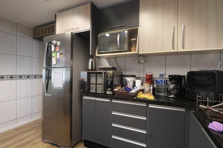 Casa para alugar com 200m², 3 quartos e 2 vagasCozinha - Armários