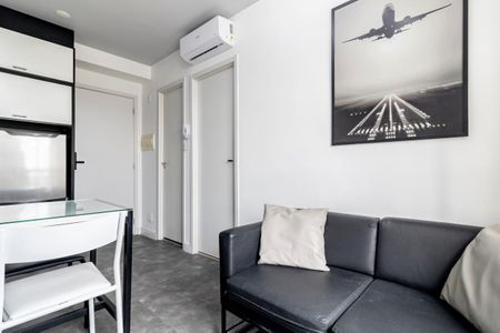 Apartamento para alugar com 36m², 2 quartos e sem vaga Apartamento para alugar com 36m², 2 quartos e sem vagaSala