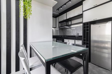 Apartamento para alugar com 36m², 2 quartos e sem vaga Apartamento para alugar com 36m², 2 quartos e sem vagaSala de Jantar