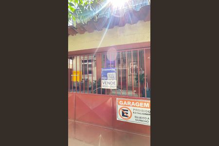 Casa à venda com 100m², 2 quartos e 1 vagaPlaquinha