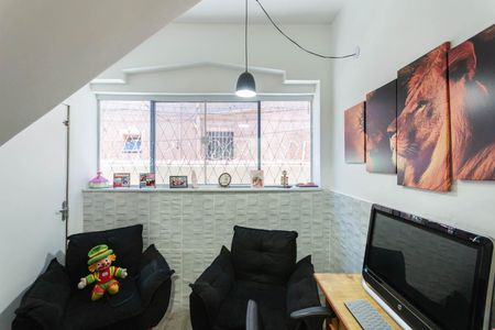 Casa à venda com 100m², 2 quartos e 1 vagaEscritório