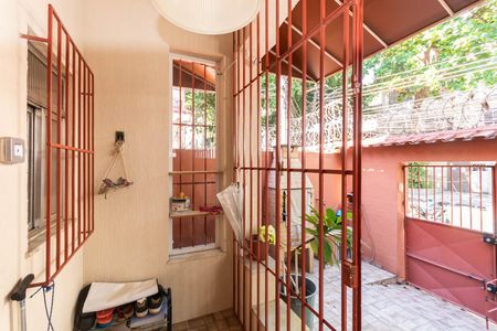 Casa à venda com 100m², 2 quartos e 1 vagaQuintal