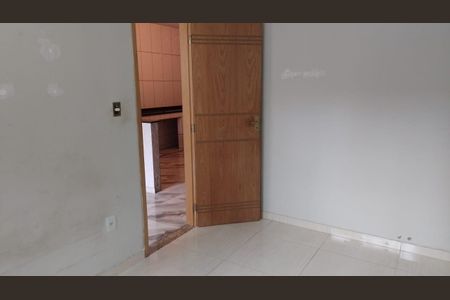 Casa para alugar com 1 quarto, 59m² em Realengo, Rio de Janeiro