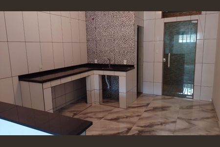 Casa para alugar com 1 quarto, 59m² em Realengo, Rio de Janeiro