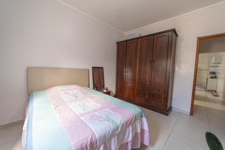 Casa à venda com 75m², 1 quarto e 2 vagasQuarto