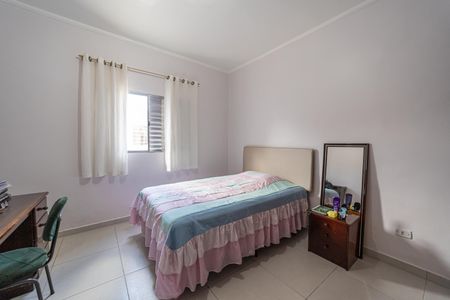 Casa à venda com 75m², 1 quarto e 2 vagasQuarto