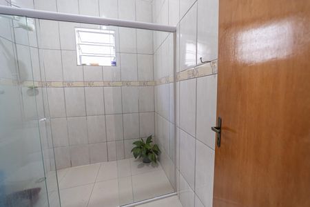 Casa à venda com 75m², 1 quarto e 2 vagasBanheiro