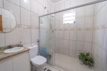 Casa à venda com 75m², 1 quarto e 2 vagasBanheiro