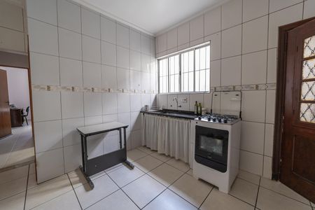 Casa à venda com 75m², 1 quarto e 2 vagasCozinha