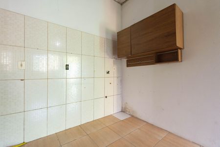 Casa de condomínio para alugar com 48m², 1 quarto e sem vaga
