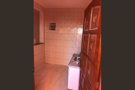 Cozinha de casa à venda com 1 quarto, 160m² em Jardim Roberto, Osasco