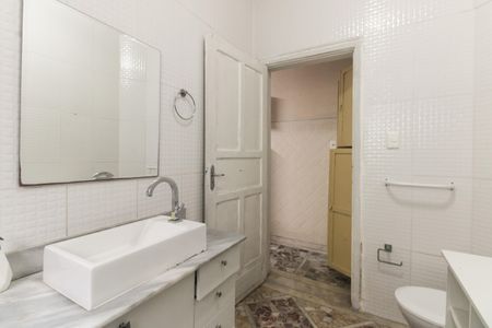 Casa para alugar com 192m², 3 quartos e 4 vagasBanheiro 